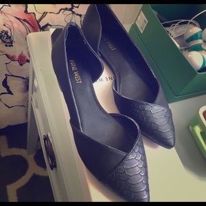 Nine West Black Flats size 6.5
